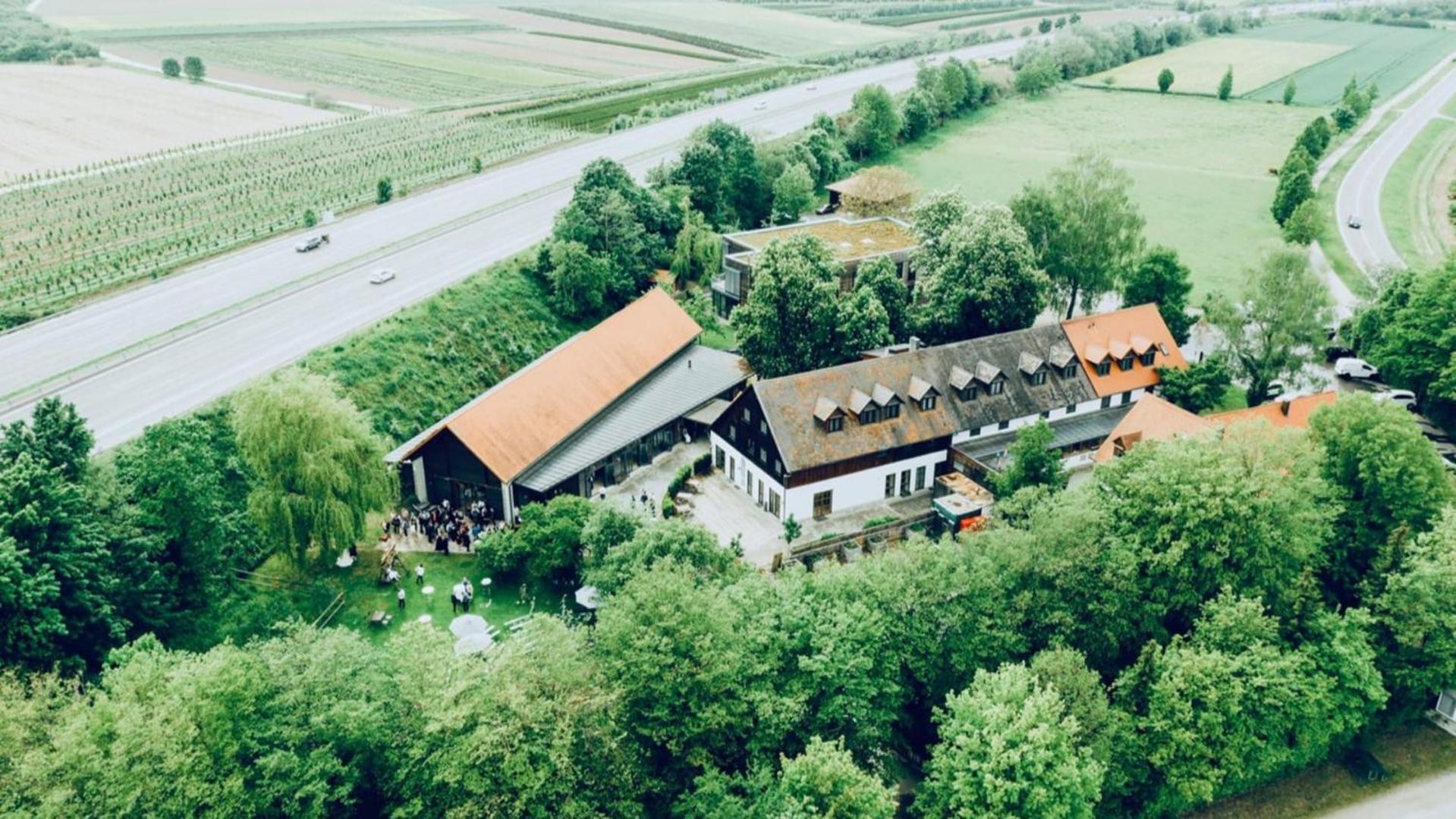 Hotel Waldvogel Leipheim Exterior foto